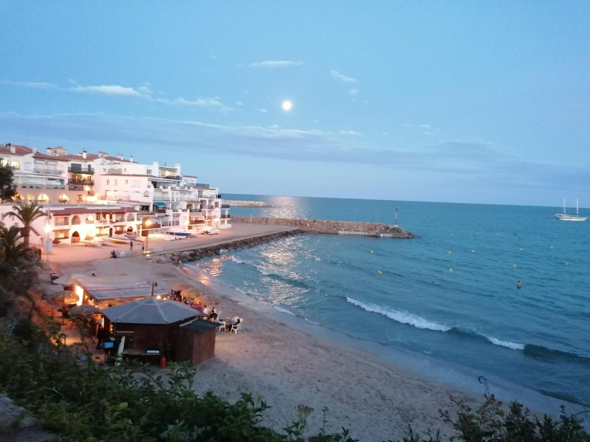 Lluna Beach Bara Roda de Berà  Exterior foto